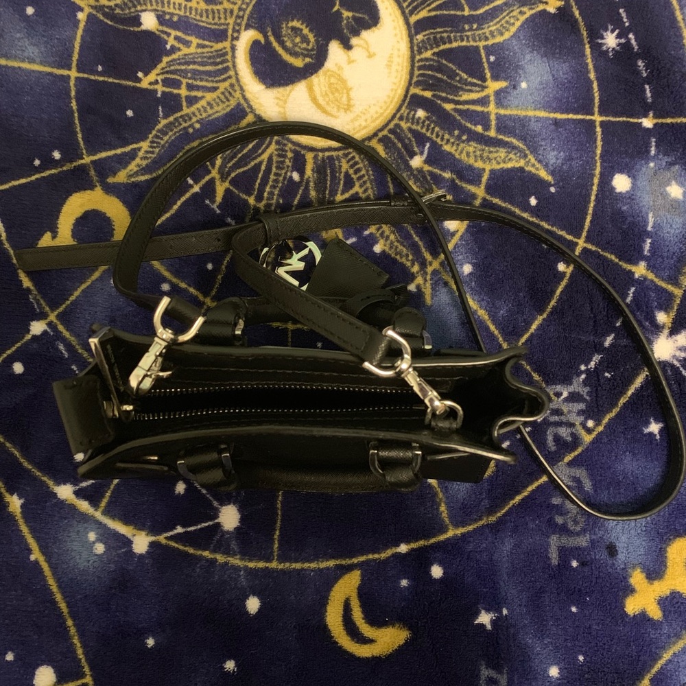 Michael Kors crossbody mini purse satchel  clutch - Picture 8 of 8